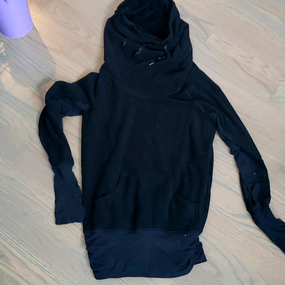 Lululemon cozy cowlneck sweatshirt